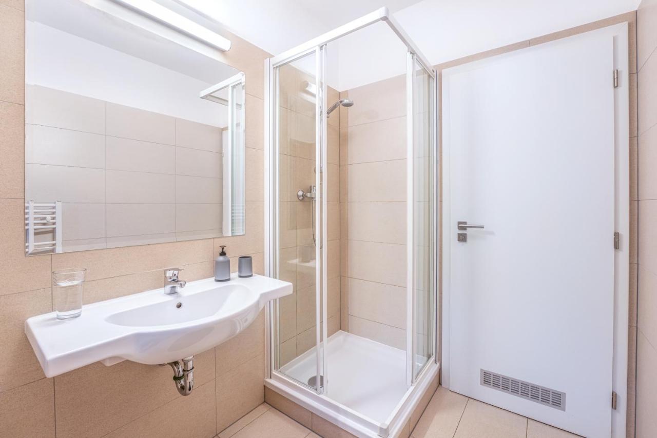 Depandance Marnet Sneznik Apartment โดลนี โมราวา ภายนอก รูปภาพ